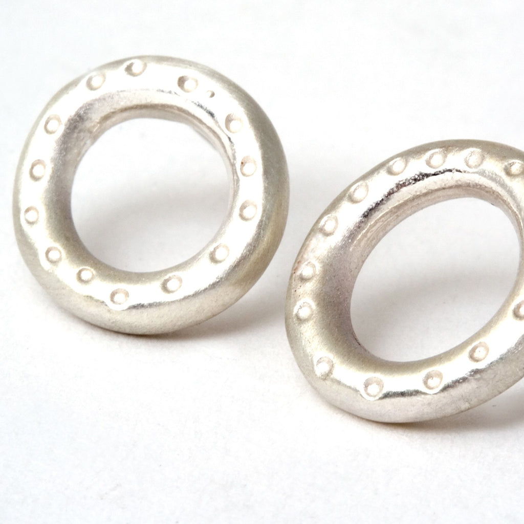 Sterling silver dotty donut stud earrings