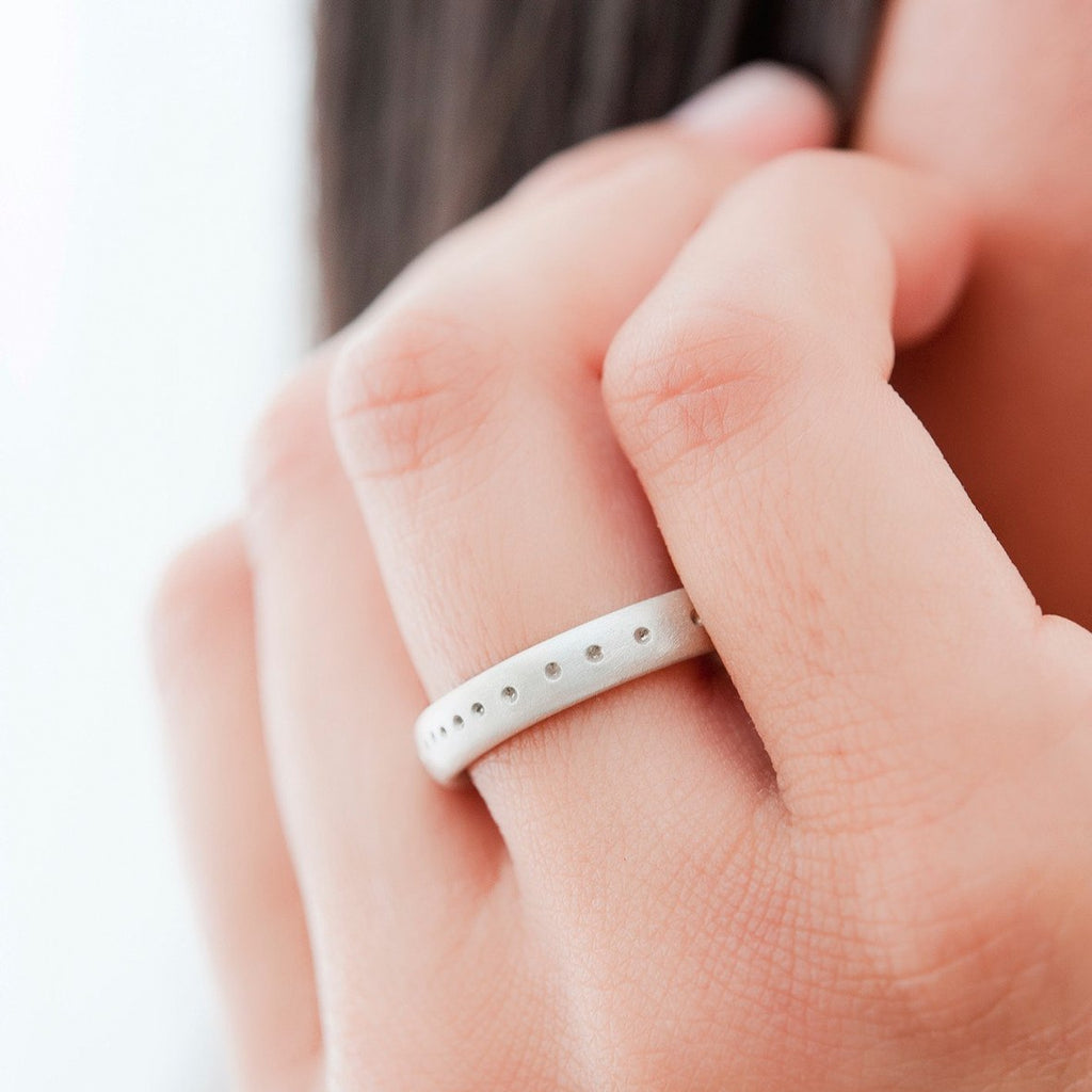 Dotty Slim Silver Wedding Band – Personalised